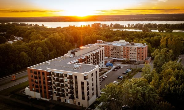 Promenades Seniors' Suites